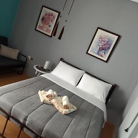 Georgia'S Apartment 5 Kawala Zewnętrze zdjęcie