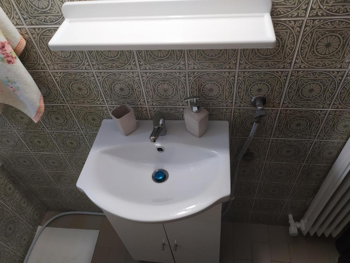 Georgia'S Apartment 5 Kawala Zewnętrze zdjęcie